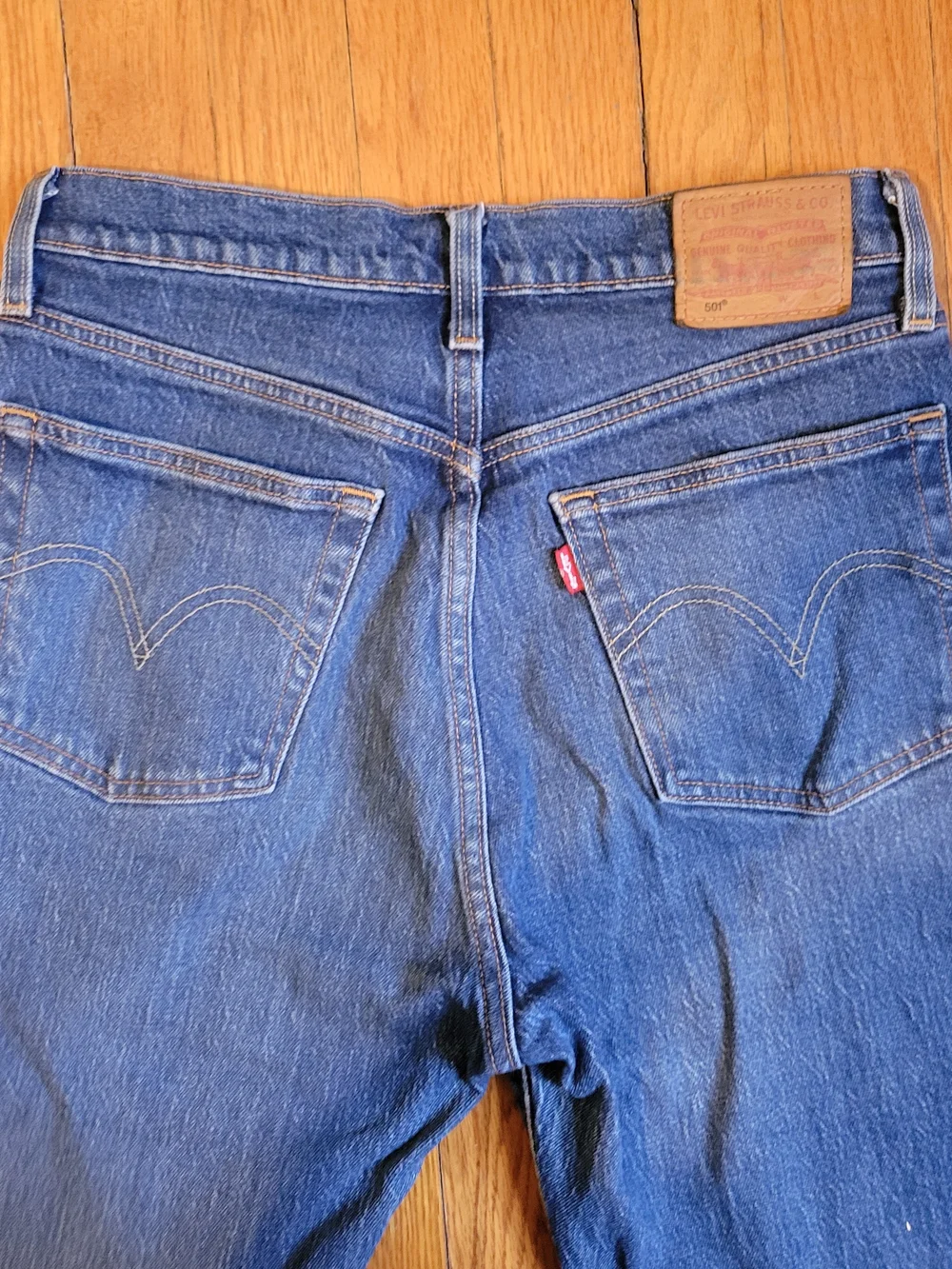 Levi’s 501 Original Fit Jeans – High Rise Cropped Straight Leg – Med Wash – W27 - Picture 7 of 10